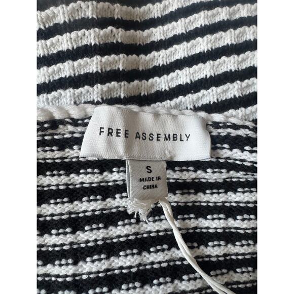 NWT Free Assembly | Black + White Striped Crochet Trim Cardigan | Size Small - Picture 6 of 9